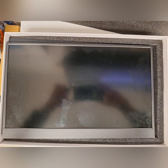 Portable Monitor- New in box with wires/cords - Picture 3 of 4